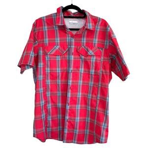 Medium Mens Columbia Short Sleeve Red Plaid Outdoor Adventure Breathable Shirt